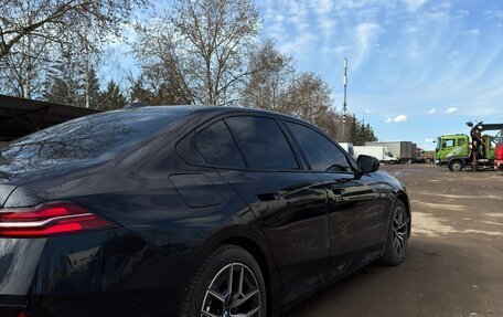 BMW 5 серия, 2024 год, 8 150 000 рублей, 8 фотография