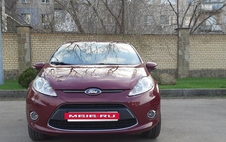 Ford Fiesta, 2011 год, 750 000 рублей, 2 фотография