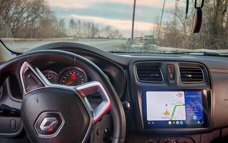 Renault Logan II, 2018 год, 650 000 рублей, 8 фотография