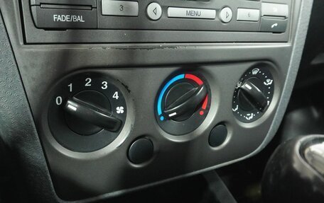 Ford Fusion I, 2006 год, 325 000 рублей, 13 фотография