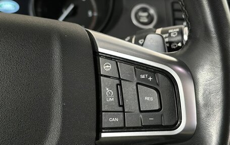 Land Rover Discovery Sport I рестайлинг, 2018 год, 2 800 000 рублей, 15 фотография