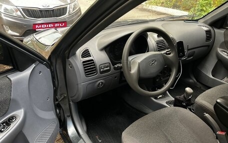 Hyundai Accent II, 2005 год, 380 000 рублей, 13 фотография