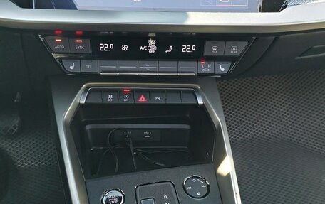 Audi A3, 2022 год, 2 330 000 рублей, 17 фотография