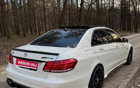 Mercedes-Benz E-Класс AMG, 2013 год, 3 400 000 рублей, 4 фотография