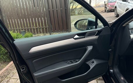 Volkswagen Passat B8 рестайлинг, 2016 год, 2 000 000 рублей, 10 фотография