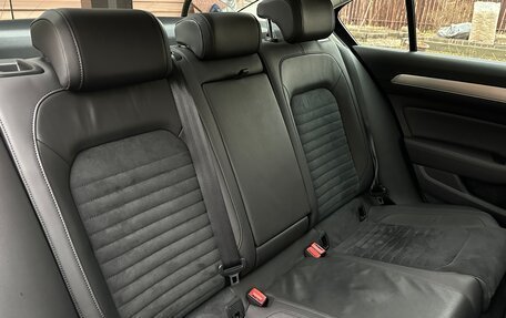 Volkswagen Passat B8 рестайлинг, 2016 год, 2 000 000 рублей, 13 фотография