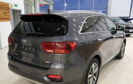 KIA Sorento II рестайлинг, 2018 год, 2 650 000 рублей, 5 фотография