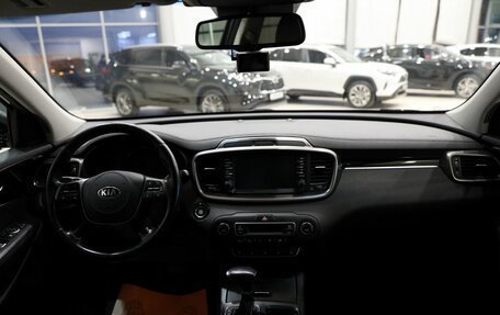 KIA Sorento II рестайлинг, 2018 год, 2 650 000 рублей, 17 фотография