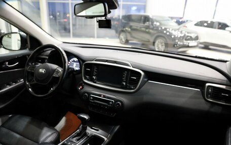 KIA Sorento II рестайлинг, 2018 год, 2 650 000 рублей, 16 фотография