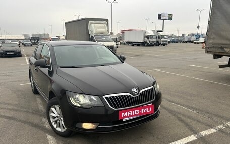 Skoda Superb III рестайлинг, 2013 год, 1 050 000 рублей, 3 фотография