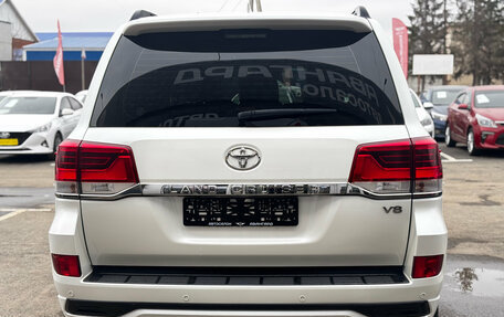 Toyota Land Cruiser 200, 2016 год, 4 950 000 рублей, 6 фотография