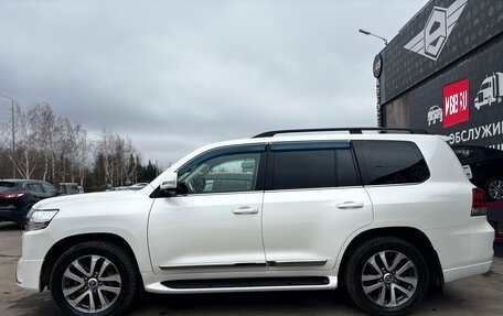 Toyota Land Cruiser 200, 2016 год, 4 950 000 рублей, 4 фотография