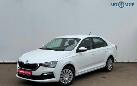 Skoda Rapid II, 2021 год, 1 950 000 рублей, 1 фотография