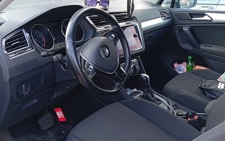 Volkswagen Tiguan II, 2020 год, 2 250 000 рублей, 1 фотография