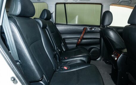 Toyota Highlander III, 2011 год, 1 500 000 рублей, 8 фотография