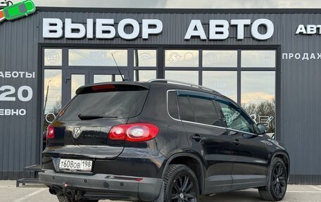 Volkswagen Tiguan I, 2010 год, 1 100 000 рублей, 2 фотография