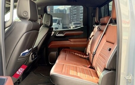 GMC Sierra, 2024 год, 10 400 000 рублей, 18 фотография