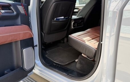 GMC Sierra, 2024 год, 10 400 000 рублей, 17 фотография