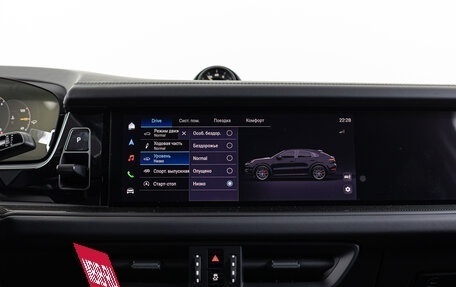 Porsche Cayenne III, 2026 год, 32 990 000 рублей, 26 фотография