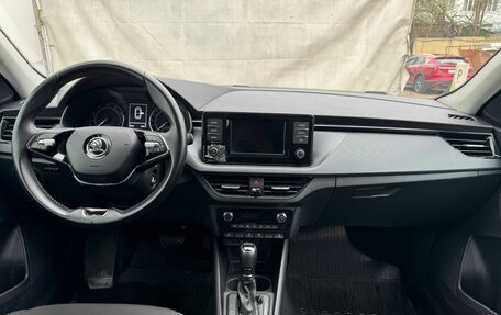 Skoda Rapid II, 2021 год, 1 950 000 рублей, 9 фотография