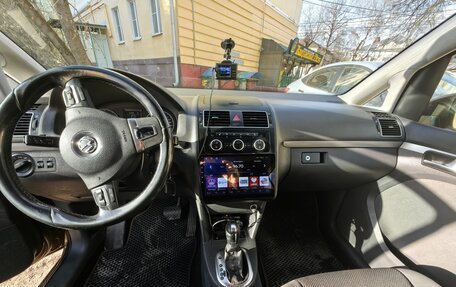Volkswagen Touran III, 2012 год, 1 200 000 рублей, 3 фотография