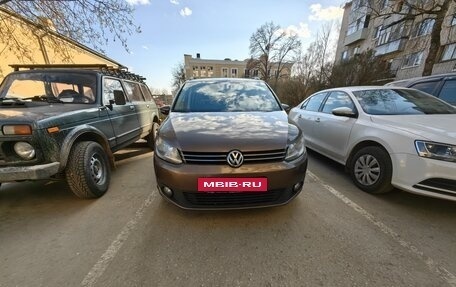 Volkswagen Touran III, 2012 год, 1 200 000 рублей, 6 фотография