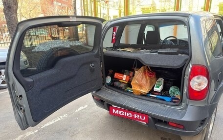 Chevrolet Niva I рестайлинг, 2020 год, 750 000 рублей, 9 фотография