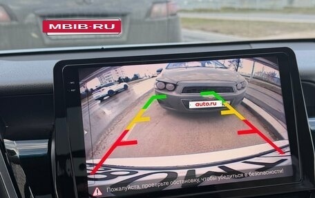 Toyota Camry, 2022 год, 3 500 000 рублей, 13 фотография