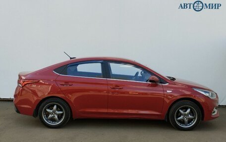 Hyundai Solaris II рестайлинг, 2017 год, 1 400 000 рублей, 4 фотография