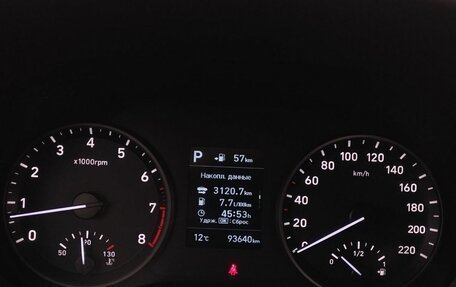 Hyundai Solaris II рестайлинг, 2017 год, 1 400 000 рублей, 12 фотография