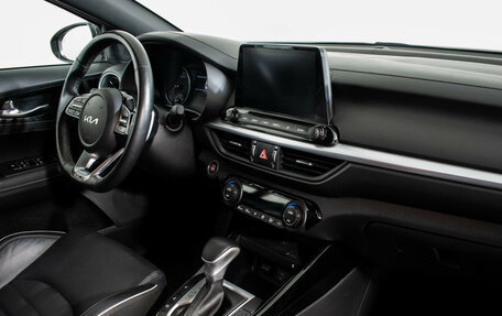 KIA Cerato IV, 2022 год, 2 675 000 рублей, 10 фотография