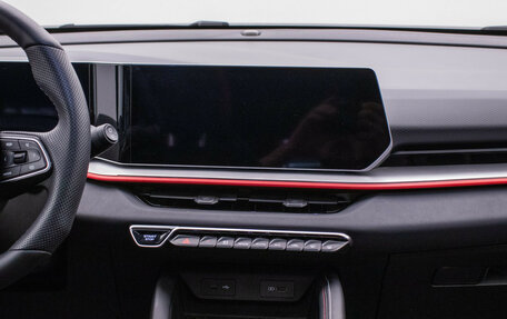 Geely Coolray I, 2024 год, 2 300 000 рублей, 14 фотография