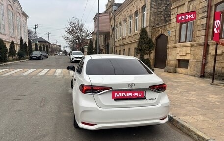 Toyota Corolla, 2023 год, 1 870 000 рублей, 2 фотография