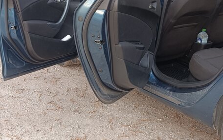 Opel Astra J, 2012 год, 640 000 рублей, 13 фотография