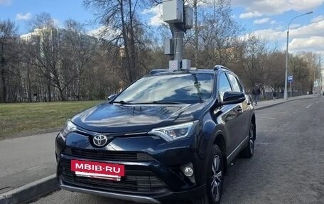 Toyota RAV4, 2018 год, 2 600 000 рублей, 36 фотография