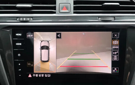 Volkswagen Tiguan II, 2022 год, 3 150 000 рублей, 13 фотография