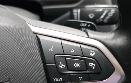 Volkswagen Tiguan II, 2022 год, 3 150 000 рублей, 15 фотография