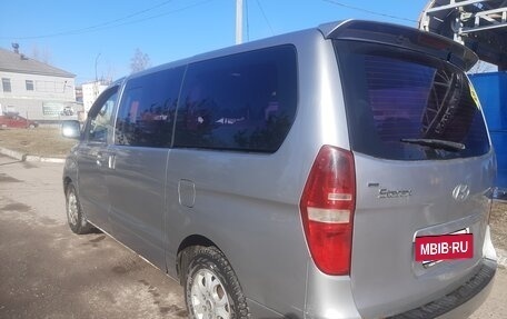 Hyundai Grand Starex Grand Starex I рестайлинг 2, 2011 год, 980 000 рублей, 11 фотография