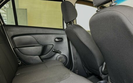 Renault Logan II, 2019 год, 640 000 рублей, 11 фотография