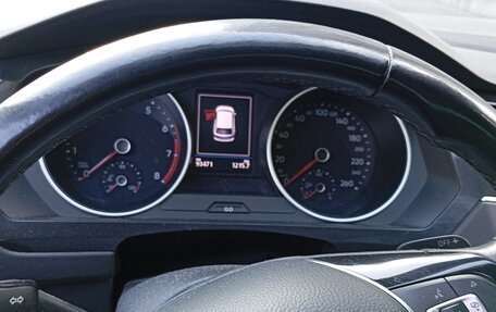 Volkswagen Tiguan II, 2020 год, 2 250 000 рублей, 3 фотография