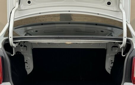 Renault Logan II, 2019 год, 640 000 рублей, 12 фотография