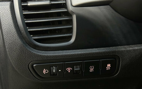 KIA Rio IV, 2018 год, 1 370 000 рублей, 12 фотография