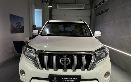 Toyota Land Cruiser Prado 150 рестайлинг 2, 2016 год, 2 900 000 рублей, 3 фотография