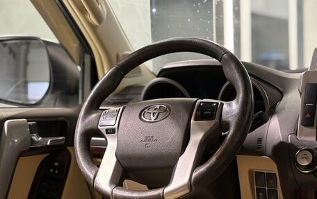 Toyota Land Cruiser Prado 150 рестайлинг 2, 2016 год, 2 900 000 рублей, 22 фотография