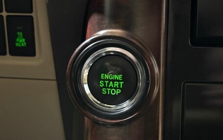 Toyota Land Cruiser Prado 150 рестайлинг 2, 2016 год, 2 900 000 рублей, 27 фотография