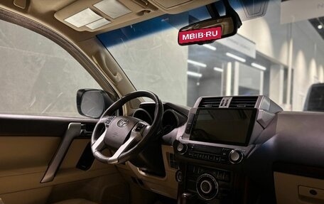 Toyota Land Cruiser Prado 150 рестайлинг 2, 2016 год, 2 900 000 рублей, 30 фотография