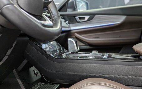 Chery Tiggo 8 Pro, 2022 год, 2 020 000 рублей, 13 фотография