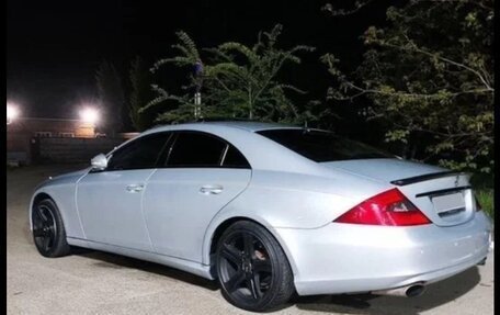 Mercedes-Benz CLS, 2005 год, 1 100 000 рублей, 3 фотография