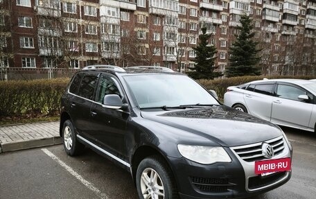 Volkswagen Touareg III, 2008 год, 800 000 рублей, 3 фотография