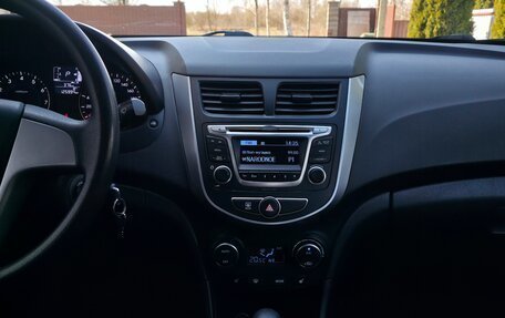 Hyundai Solaris II рестайлинг, 2016 год, 850 000 рублей, 6 фотография